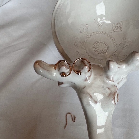 Pandora Rose Earring Posts & Textured Claw Earrings - Picture 6 of 7